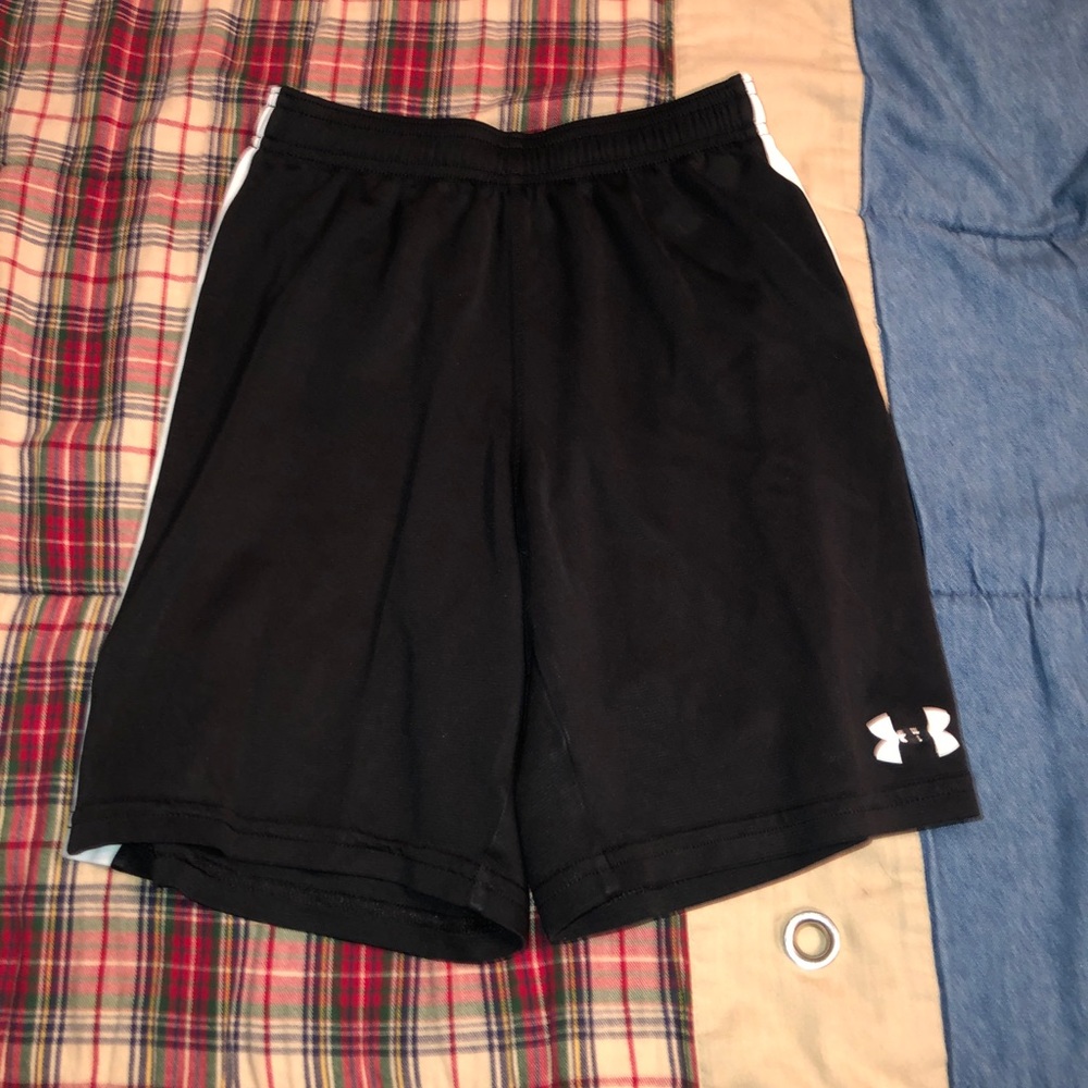 Boys Under Armour shorts